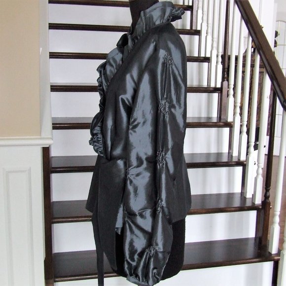 Beautiful Gray Ruffled Taffeta Blouse Top for Formal Elegant Evening Party XL - Picture 2 of 9